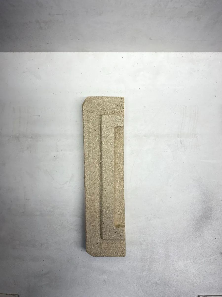 Bottom Grate Side Brick - Left