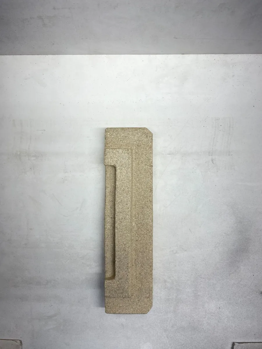 Bottom Grate Side Brick - Right